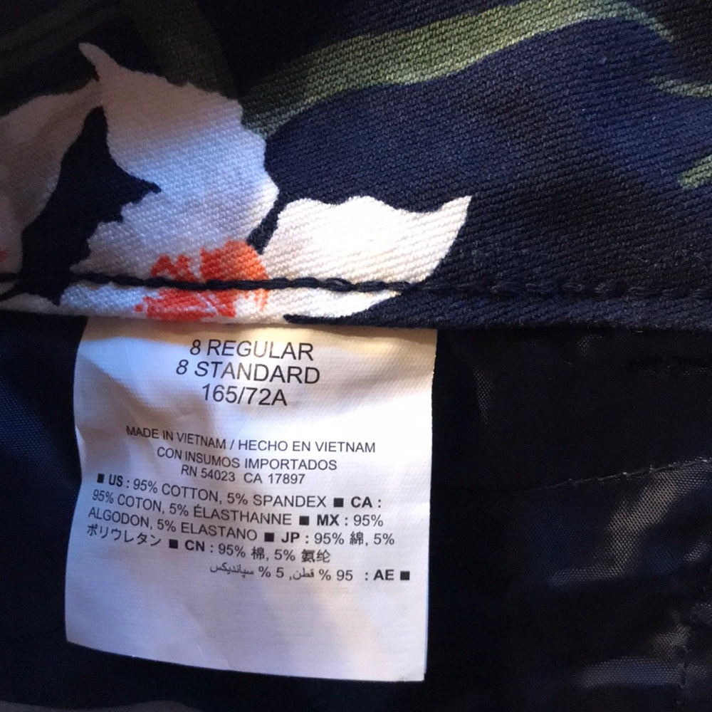 Old Navy Pixie Pants - image 3